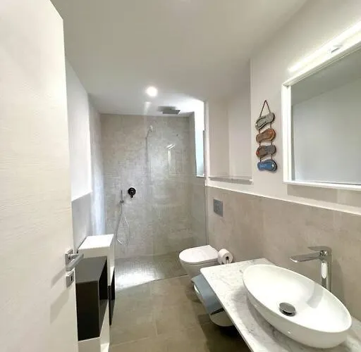 Villino Aranci Nuovo Monolocale In Centro Daire *